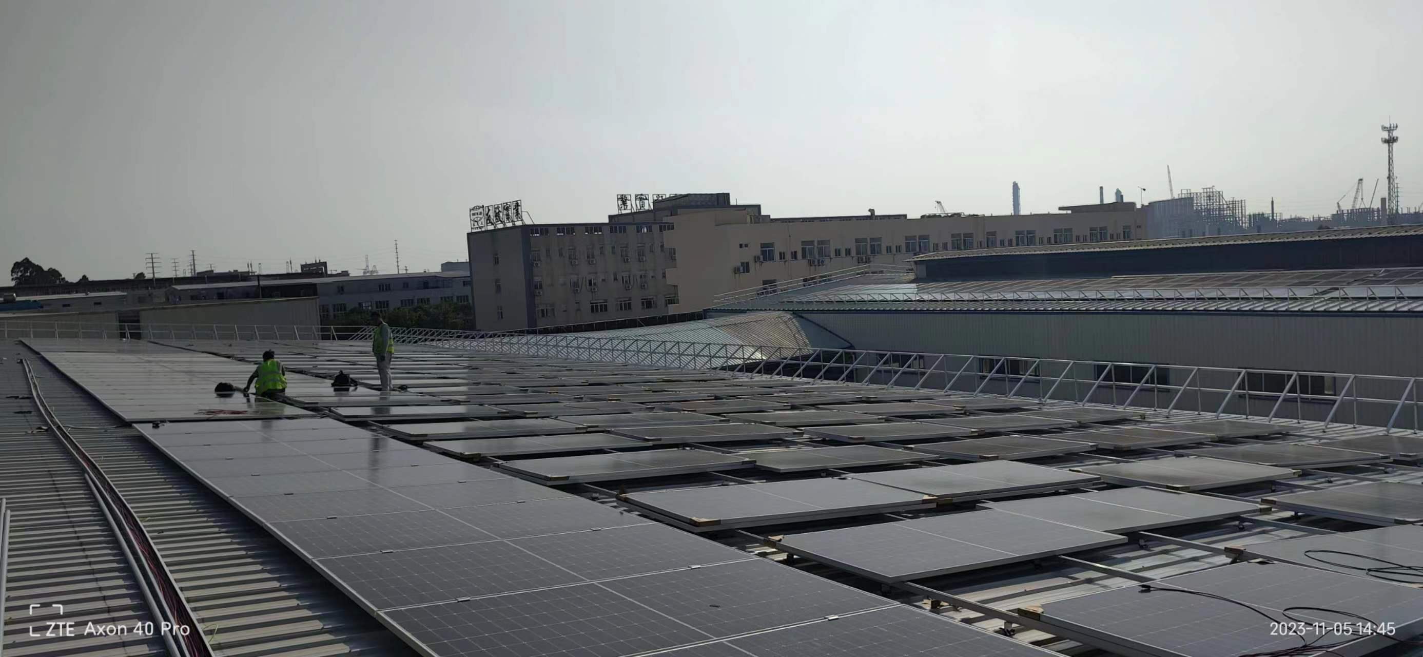 福清友发胶粘光伏发电项目2.4MW